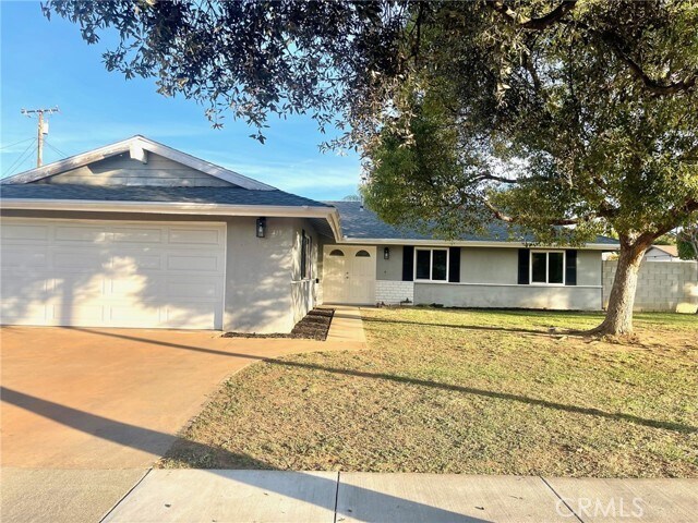 Foto principal - 419 E Payson St