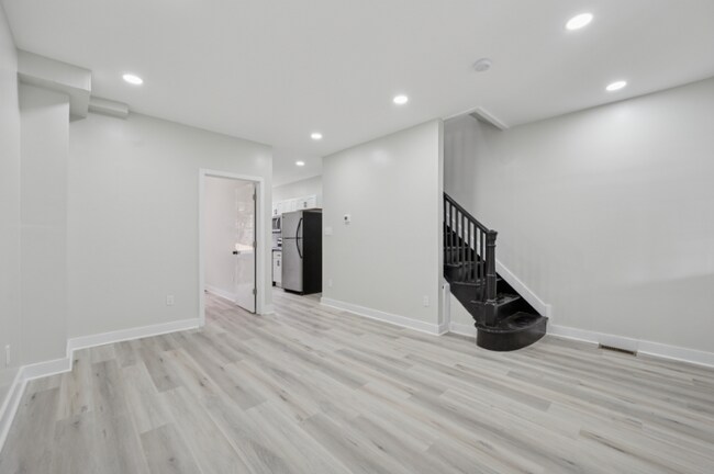 Foto del edificio - 6044 Allman St