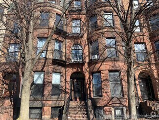 Building Photo - 468 Commonwealth Ave
