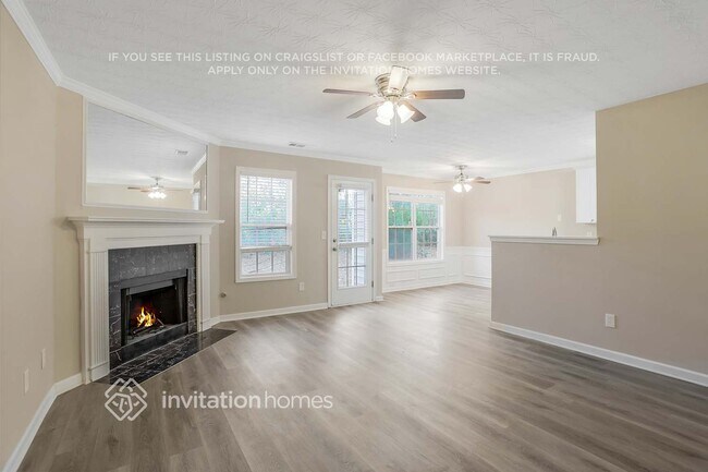 Foto del edificio - 2103 Manhattan Pkwy