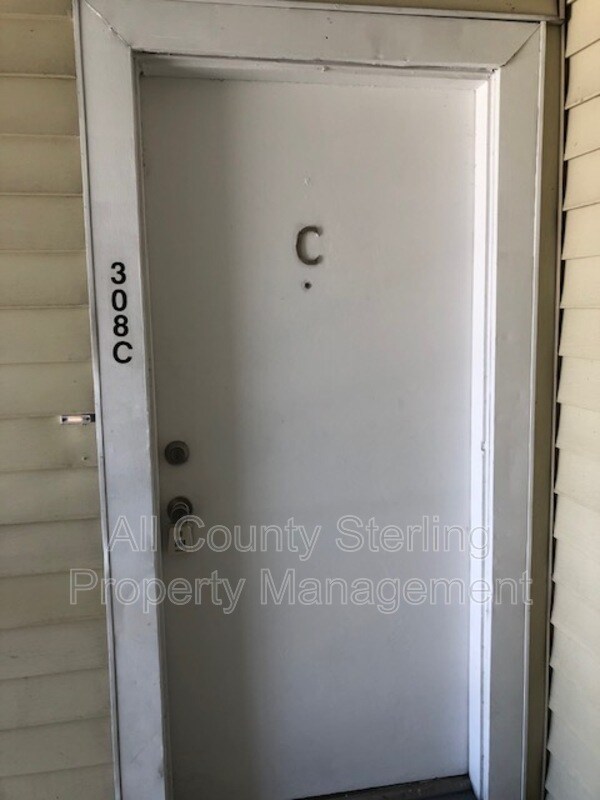 Foto del edificio - 308 Cherokee Ct