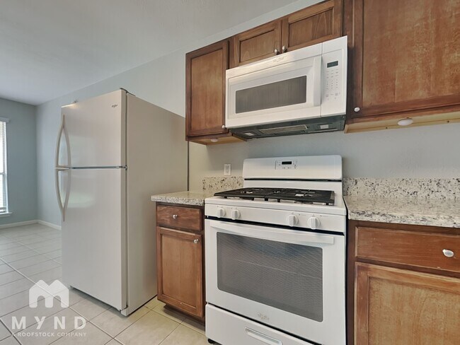 Building Photo - 22715 Tara Way Dr