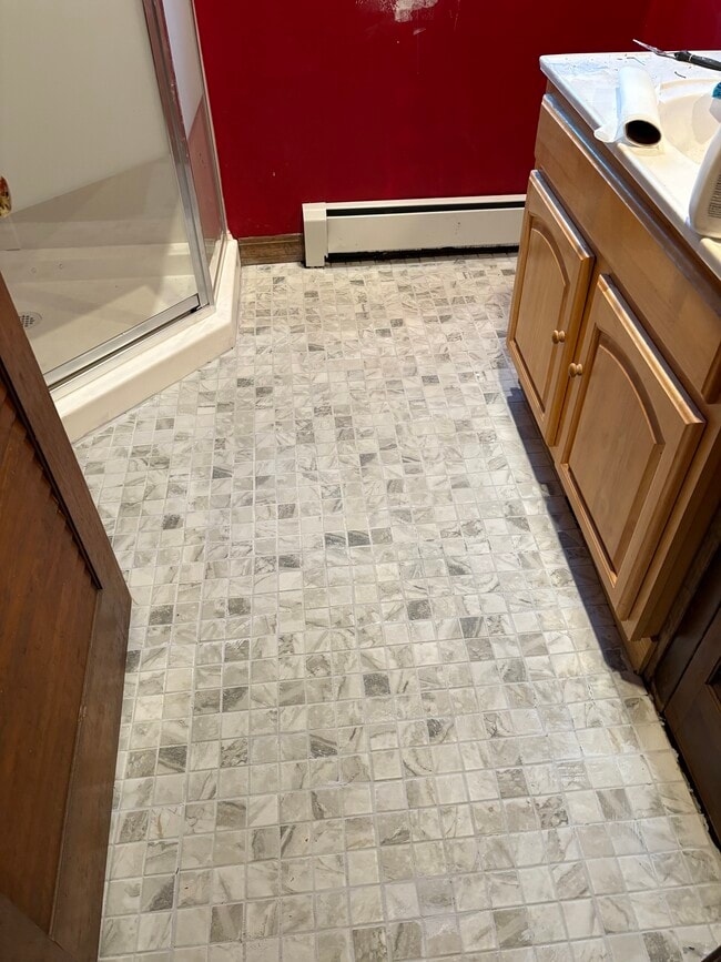 Building Photo - 7 Cottage St