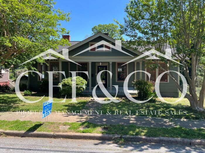 Foto principal - Adorable 3 bedroom 1 bathroom home now ava...