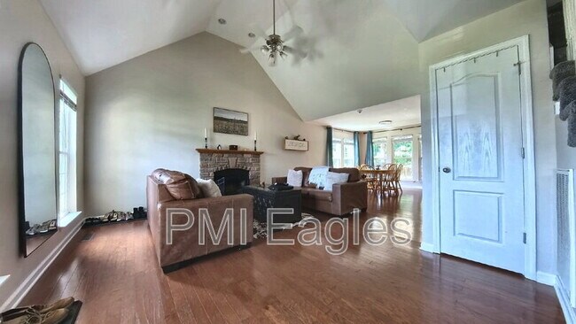 Foto del edificio - 1857 Sage Meadow Ln