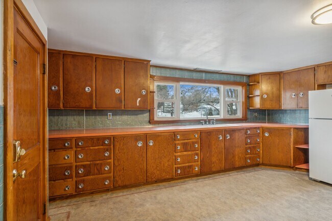 Foto del edificio - 254 S Main St