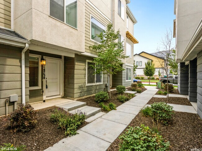 Building Photo - 14754 S Rising Star Ln