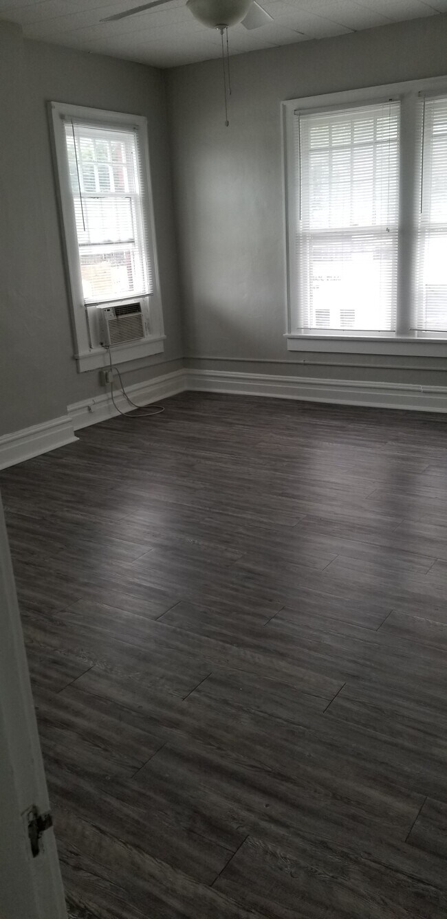 Foto del edificio - 848 McCallie Ave