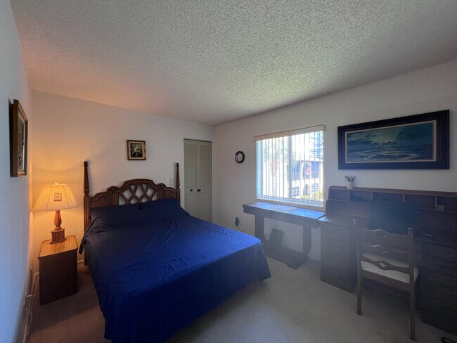 Foto del edificio - 342 Pine Ridge Cir