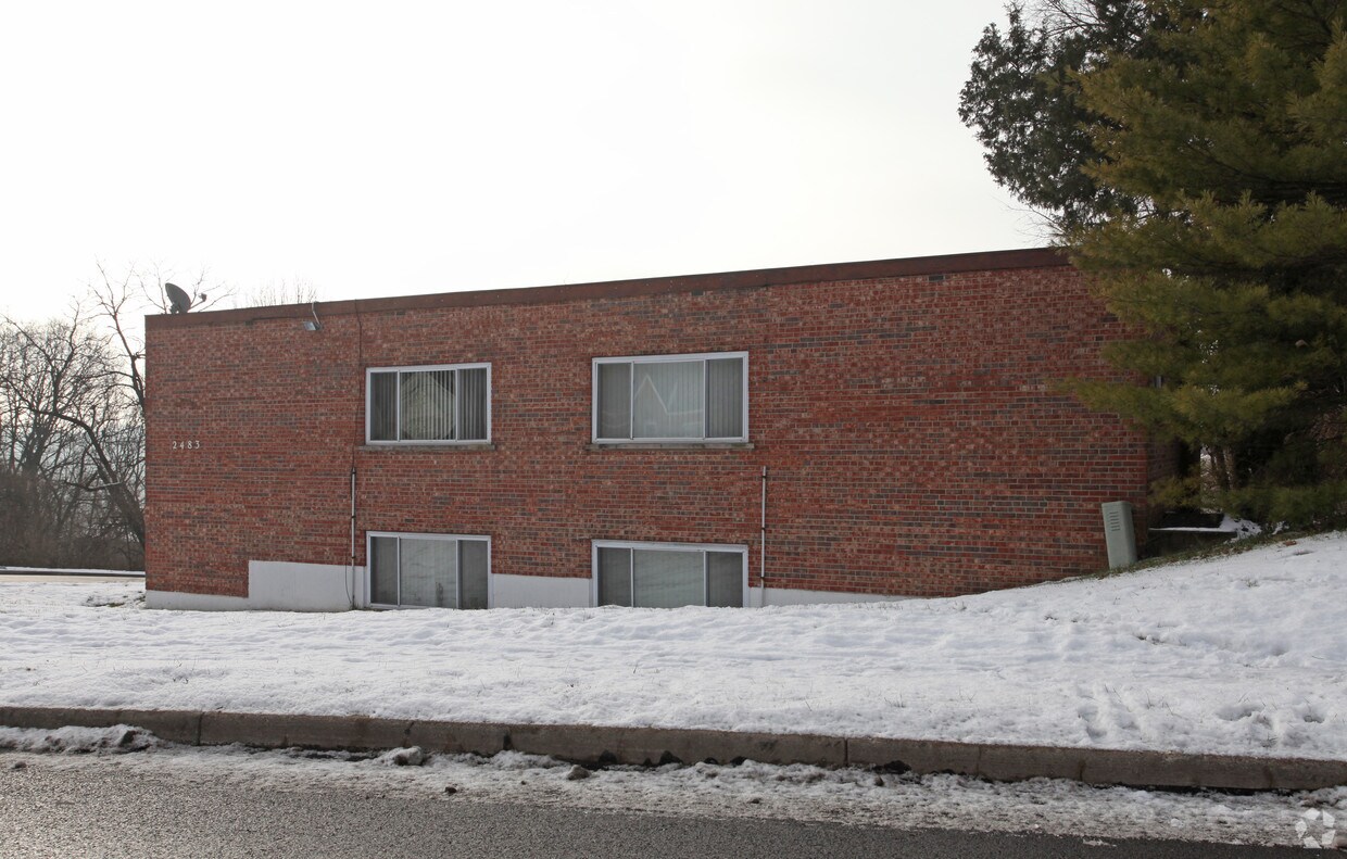 Foto del edificio - Montana Avenue Apartments