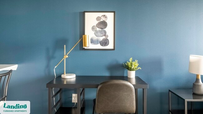 Building Photo - 825 Usener St