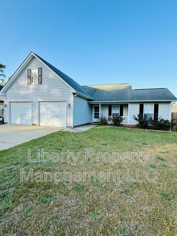 Building Photo - 805 Broadmore Dr