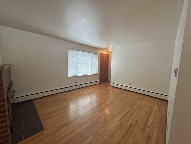 Foto del edificio - 9118 45th Ave SW