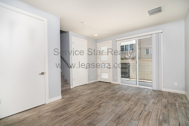 Foto del edificio - 4444 N 25th St