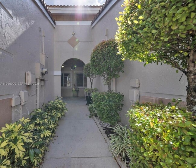 Foto del edificio - 11740 SW 19th St