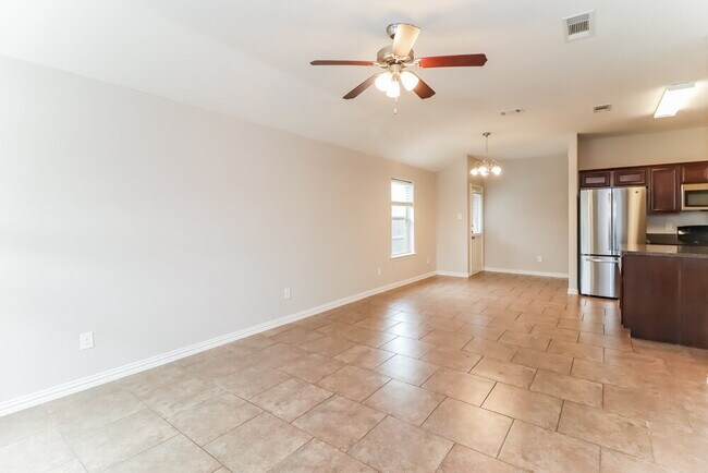 Foto del edificio - 2412 Hawkwood Ct