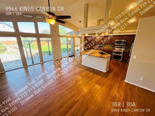 Foto del edificio - 9946 Kings Canyon Dr