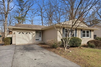 Building Photo - 21580 Columbia St