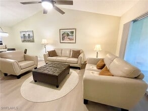 Building Photo - 645 Squire Cir