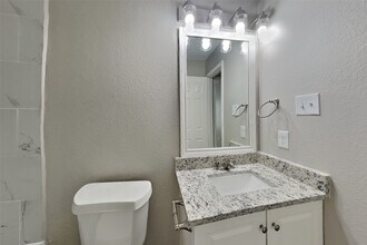 Building Photo - 5010 Diamondcliff Ct