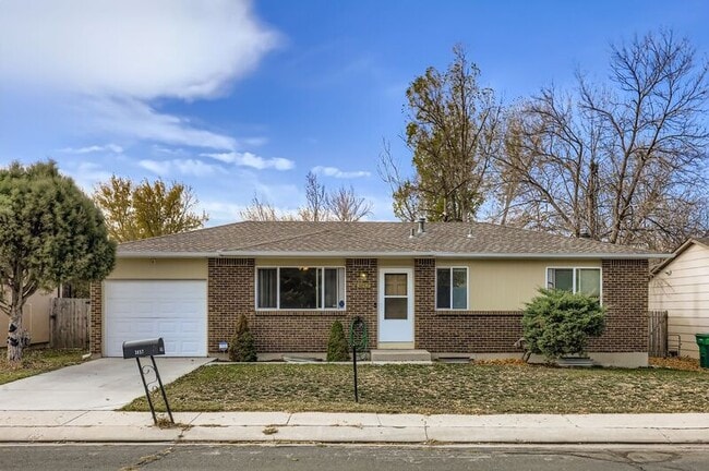 Photo - 3857 Fetlock Cir House