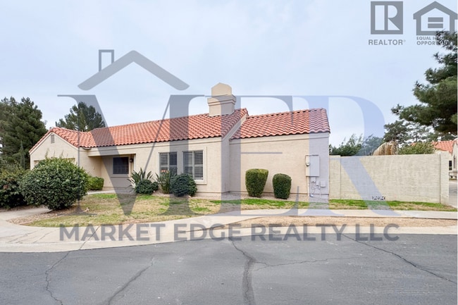 Foto del edificio - 2Bed/2Bath w/ Office-House at 40th St/Cactus-Garg!