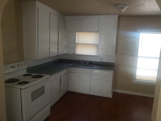 Foto del edificio - Single Family Home Available 76119