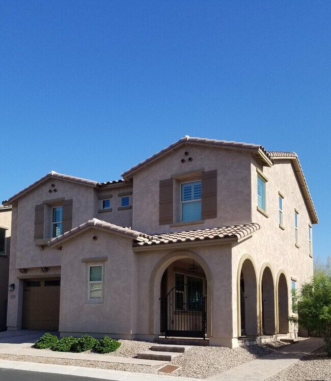 Foto del edificio - 4728 E Parkside Ln