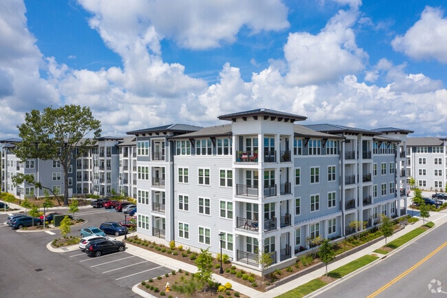 Building Photo - Overture Daniel Island 55+ Active Adult Apartment Homes