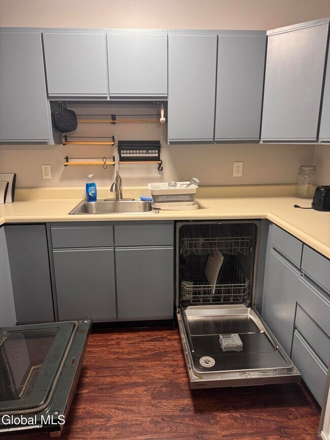 Building Photo - 4259 NY-50