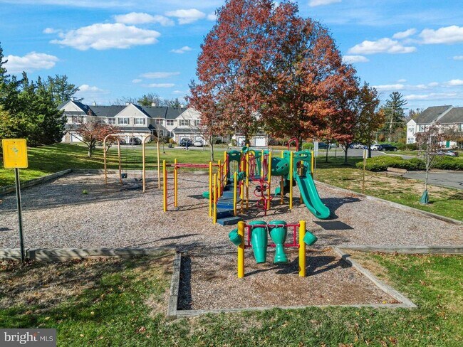 Building Photo - 72 River Birch Cir