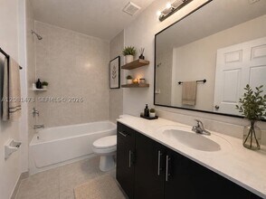 Building Photo - 3429 W 80th St