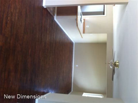 Building Photo - 3 br, 2 bath House - 3234 Heights Drive