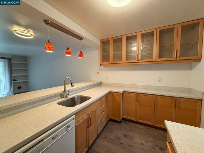 Foto del edificio - 401 Monte Vista Ave