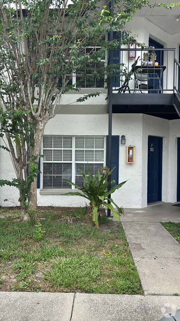 Building Photo - 3651 N Goldenrod Rd