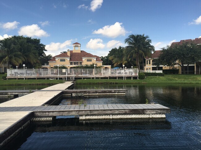 Foto del edificio - 2622 NW 33rd St
