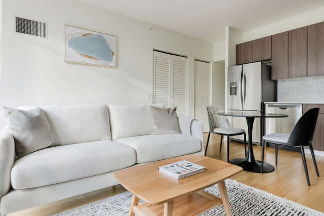 Building Photo - 340 E North Water St