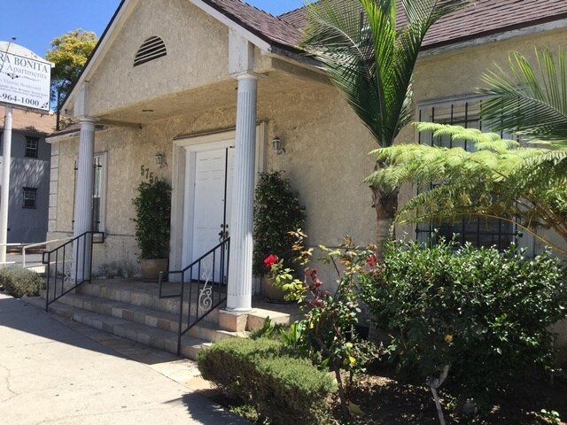 Primary Photo - 5750 San Vicente Blvd