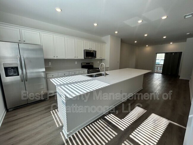 Foto del edificio - 4154 Tillie Cir