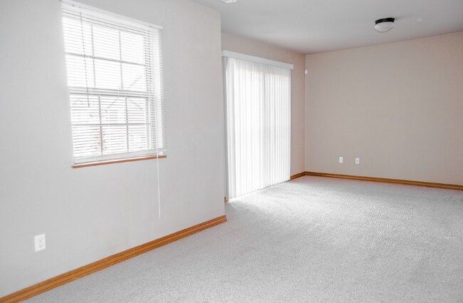 Foto del edificio - 2869 W Hillshire Dr