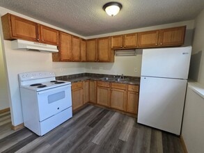 Building Photo - 2096 Imperial Ln