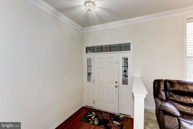 Foto del edificio - 43264 Mitcham Square