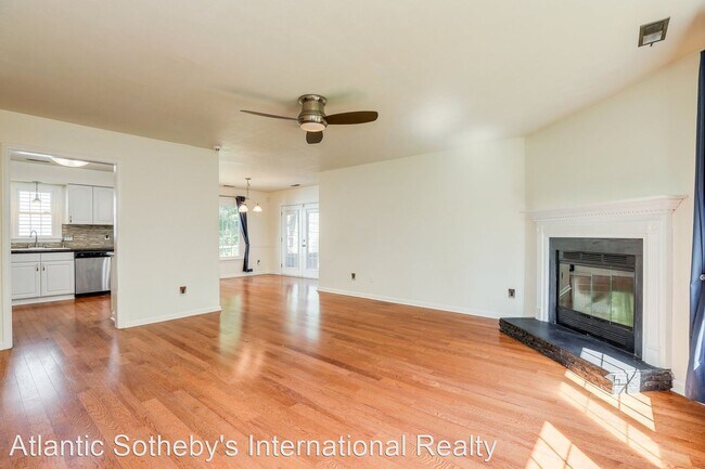 Building Photo - 2 br, 2 bath House - 5408 Sweetwater Ct.