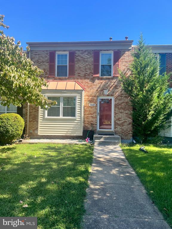 Foto principal - 14684 Cloverdale Rd
