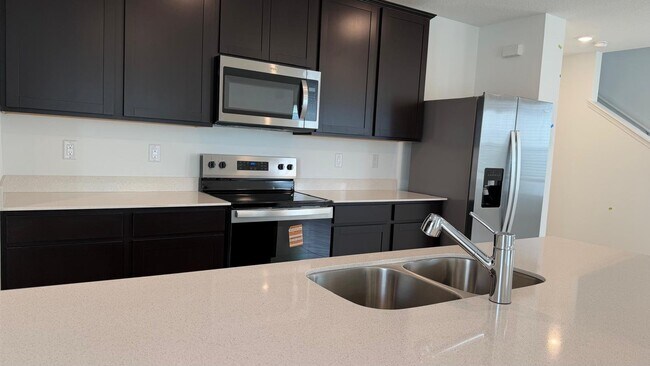Building Photo - 4717 Orange Flora