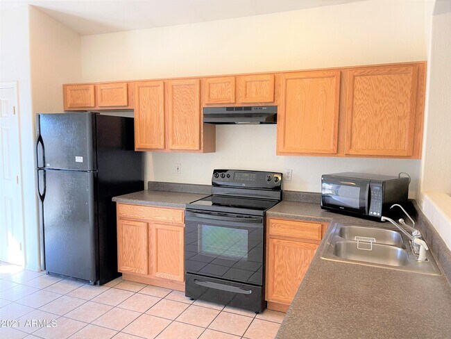 Building Photo - 2611 W Novak Way