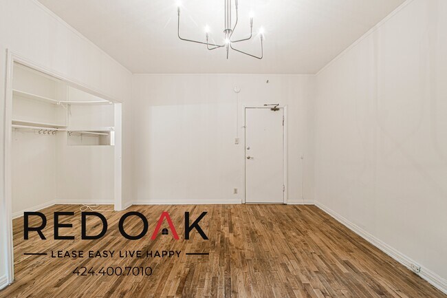 Foto del edificio - 836 Sanborn Ave