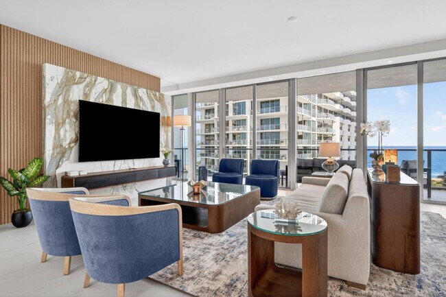 Foto del edificio - 3100 N Ocean Dr