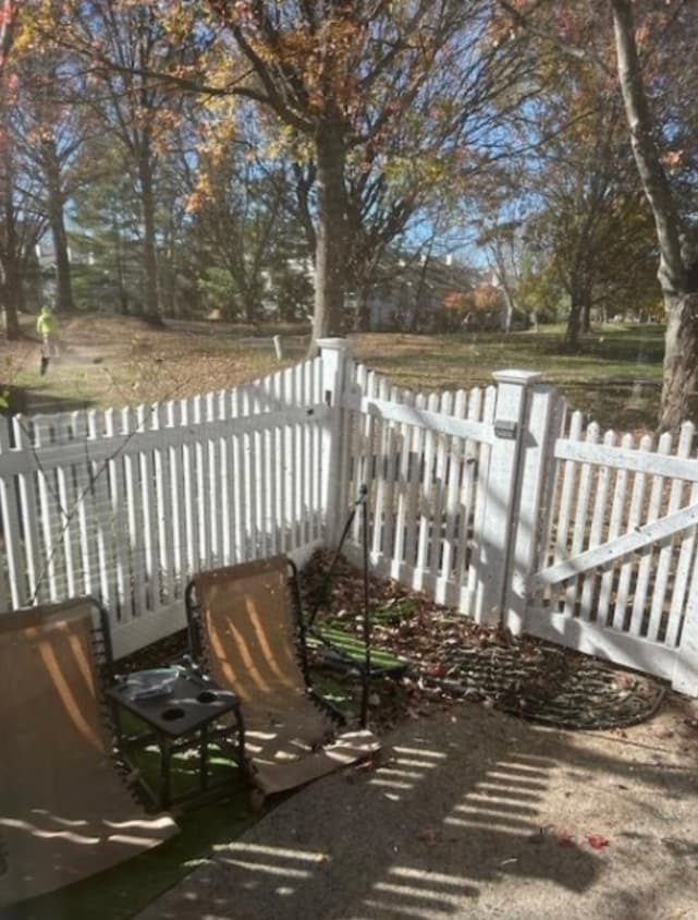 Building Photo - 17 Crestmont Rd