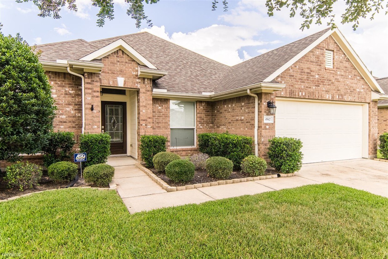 Foto principal - 4942 Harbor Glen Ln